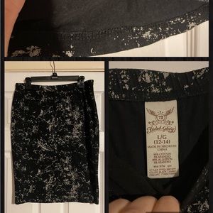 MODEST - Faded Glory cotton pencil skirt - SIZE L - EUC